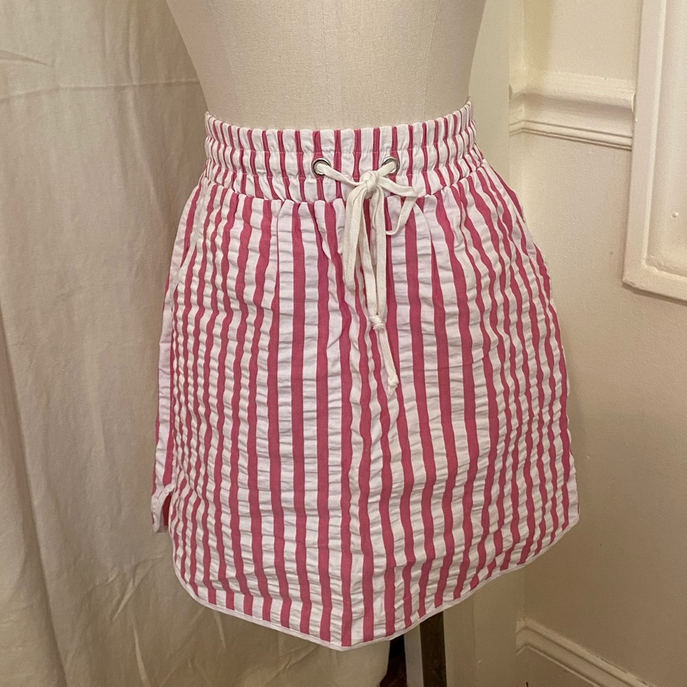 *NWT* URBAN OUTFITTERS Skirt
